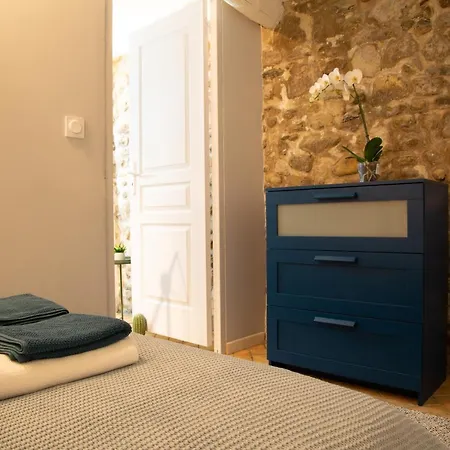 Petit Studio Secret - Coeur De Provence - 4 Personnes Volx Exterior foto